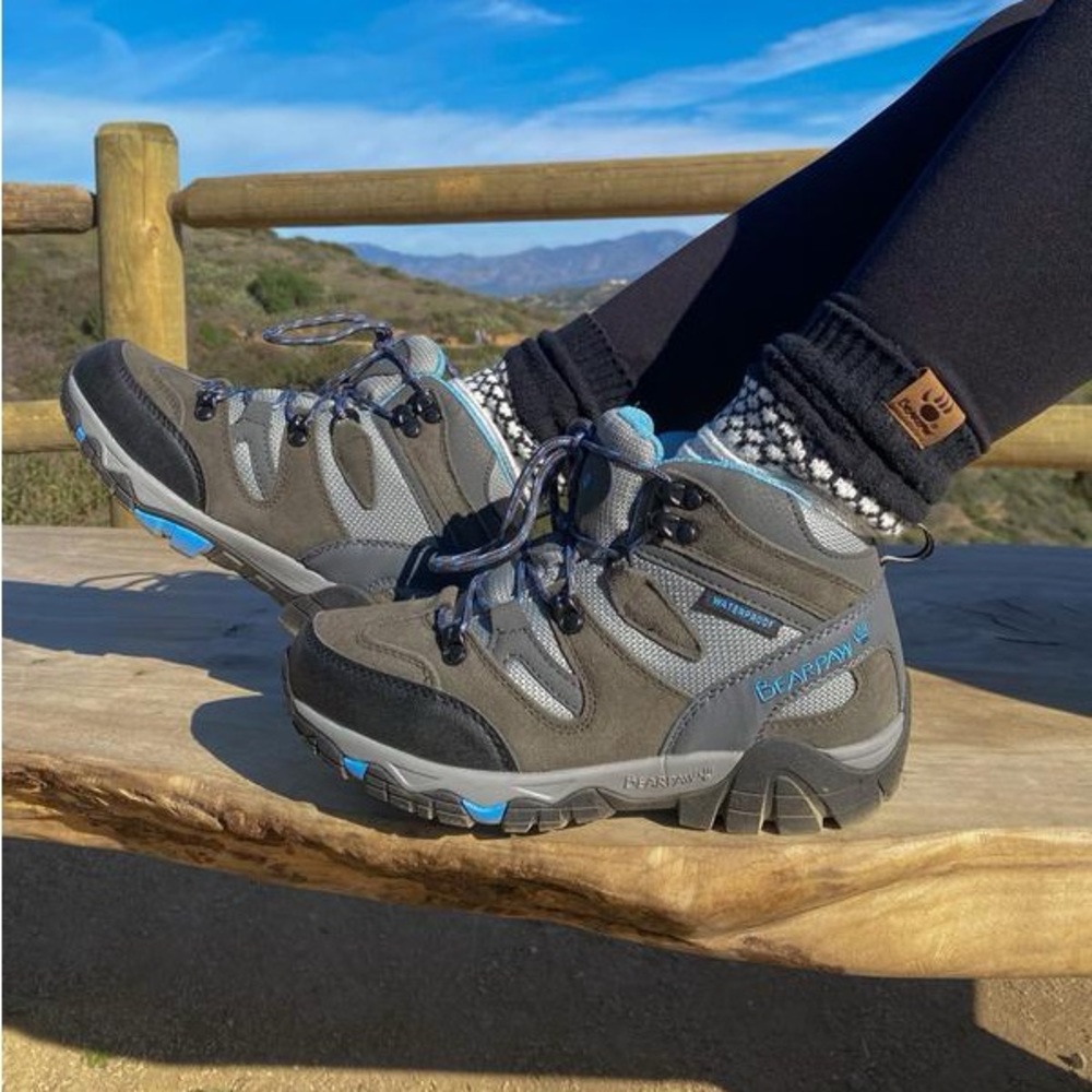 BEARPAW Corsica Hiking Boots